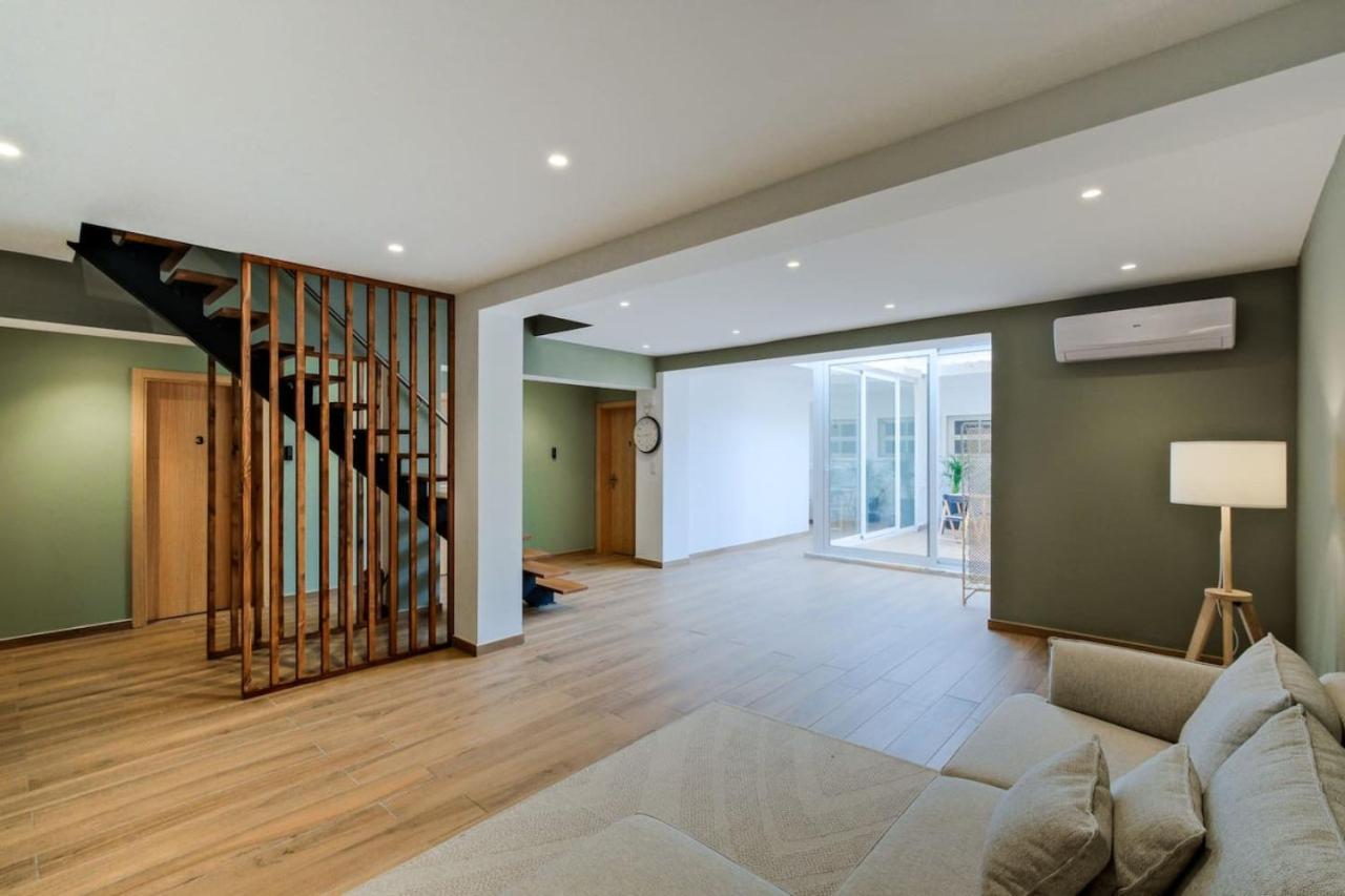 Lovely Fully Equipped Near Subway N9 * Lisbon