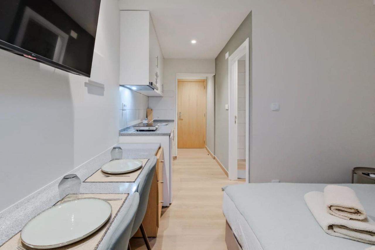 Apartment Lovely Fully Equipped Near Subway N9 *