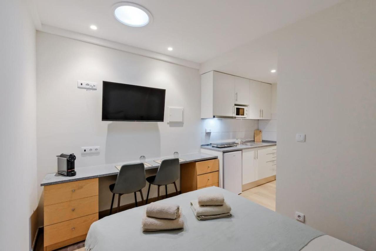 Apartment Lovely Fully Equipped Near Subway N9